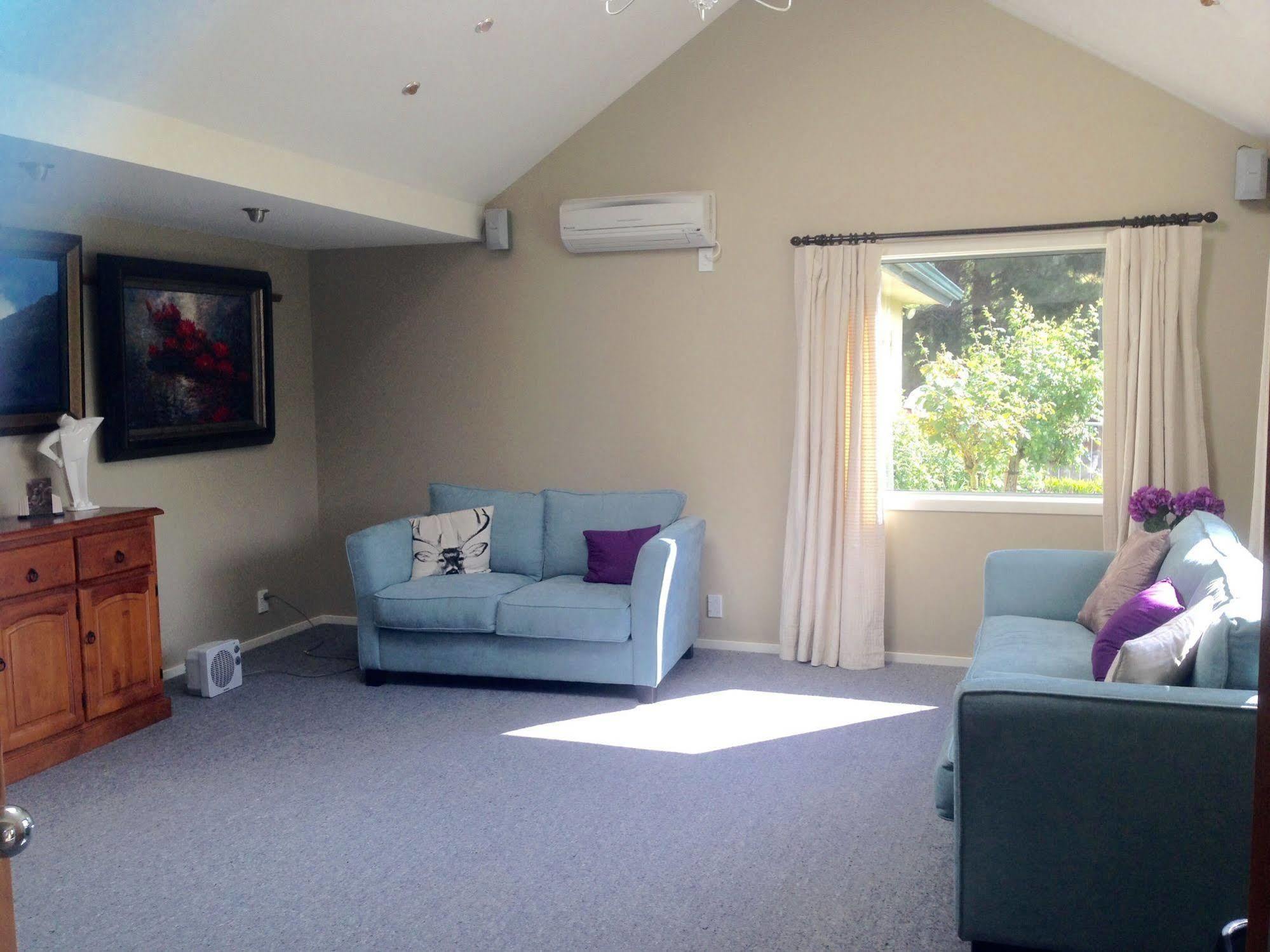 Villa Hunters Moon Mosgiel Exterior foto